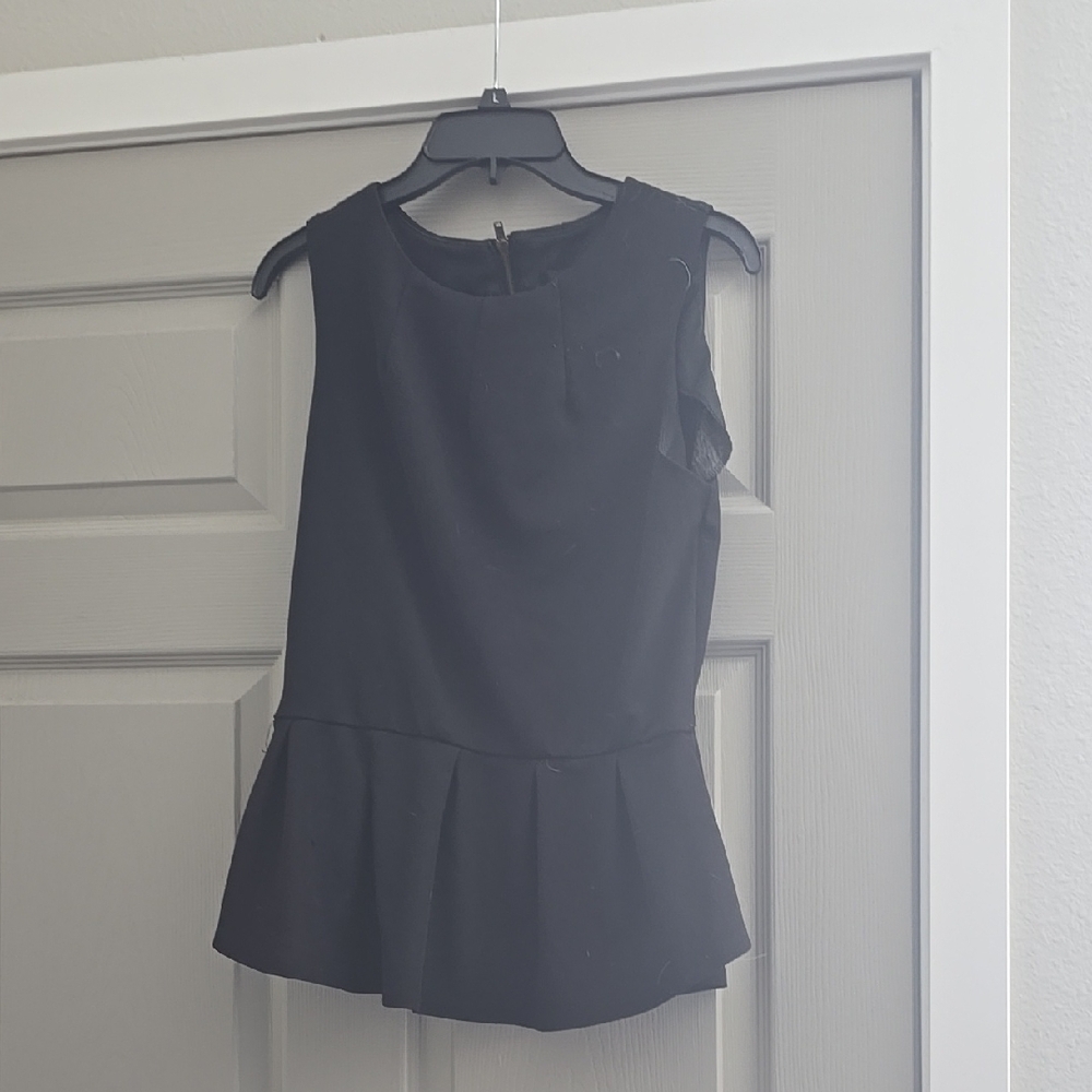 Elegant Black Sleeveless Top